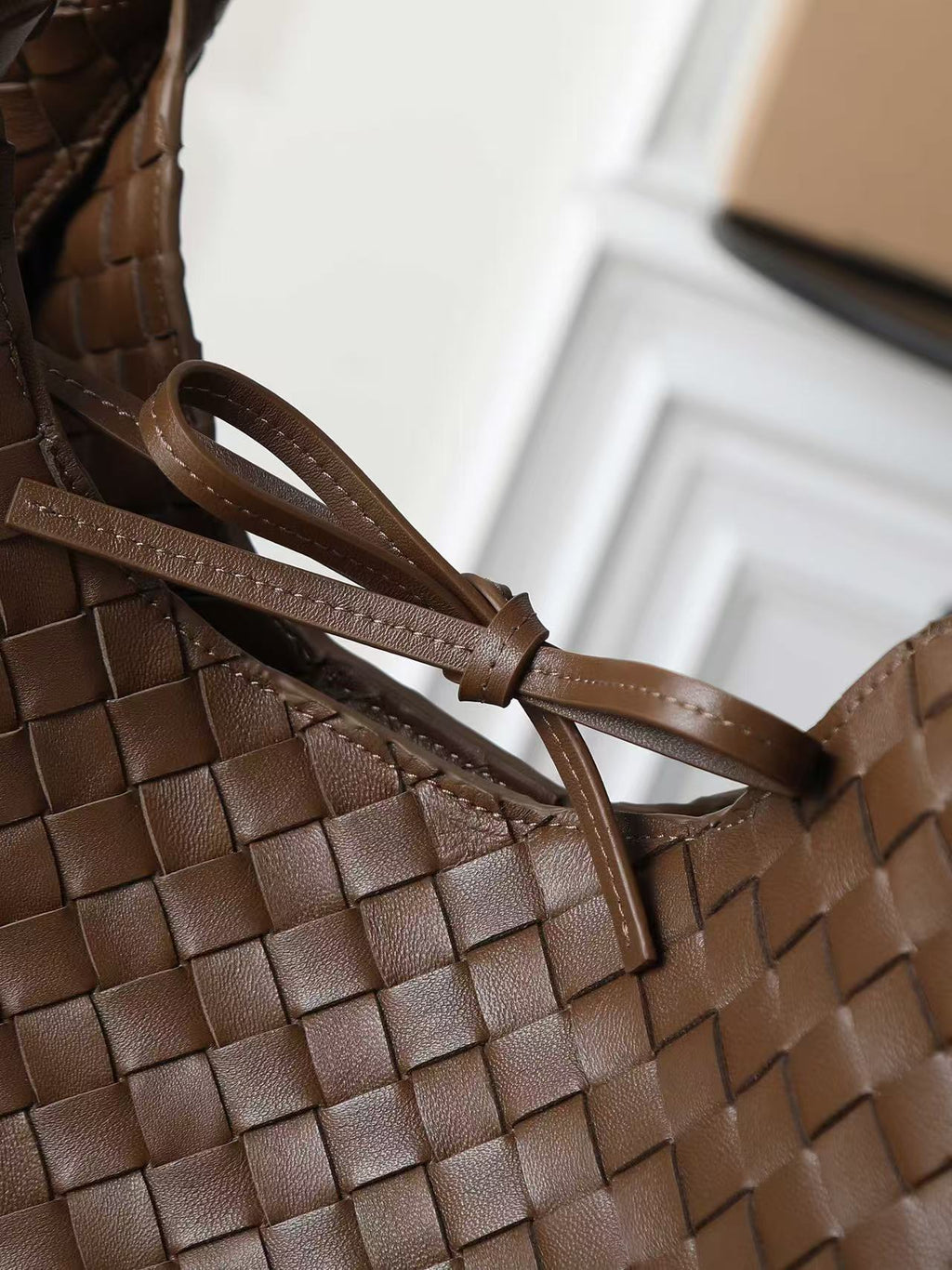 BV CAMPANA LARGE SHOULDER BAG 39 IN CHOCOLATE BROWN INTRECCIATO CALFSKIN