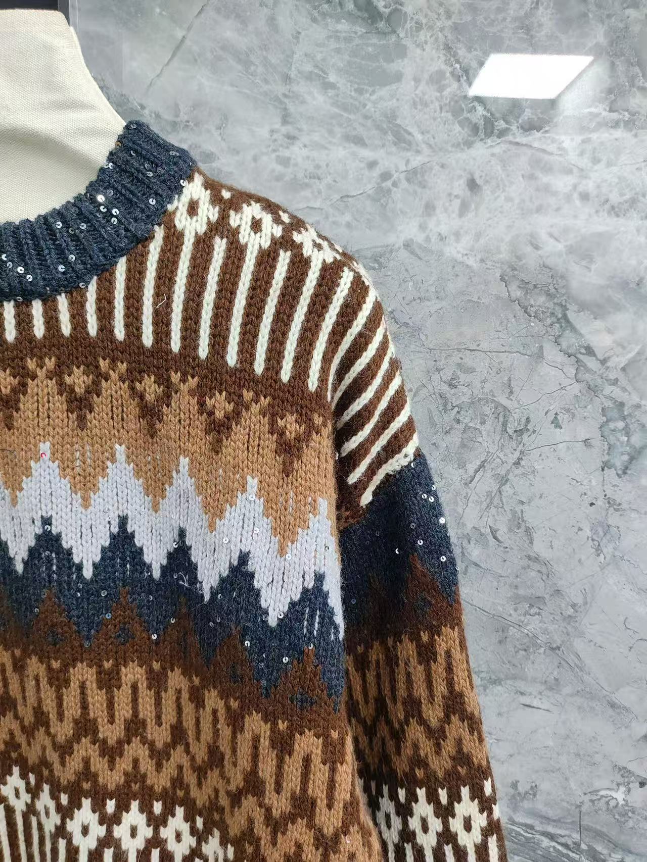 BRUNELLO CUCINELLI CREWNECK SWEATER IN COLORFUL QA3