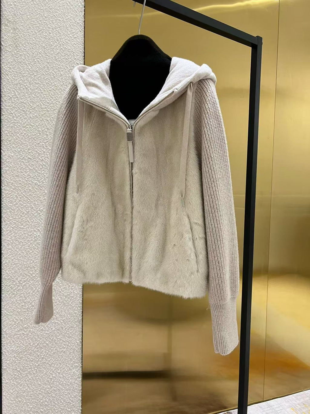 LUXURIOUS COMFORTABLE IN BEIGE FUR MIX WOOL JACKET