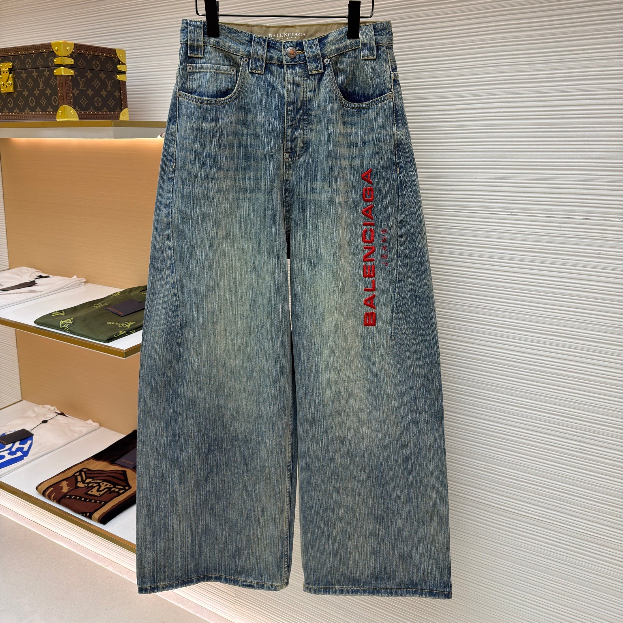 BALENCIAGA EMBROIDERED BAGGY JEANS IN DENIM