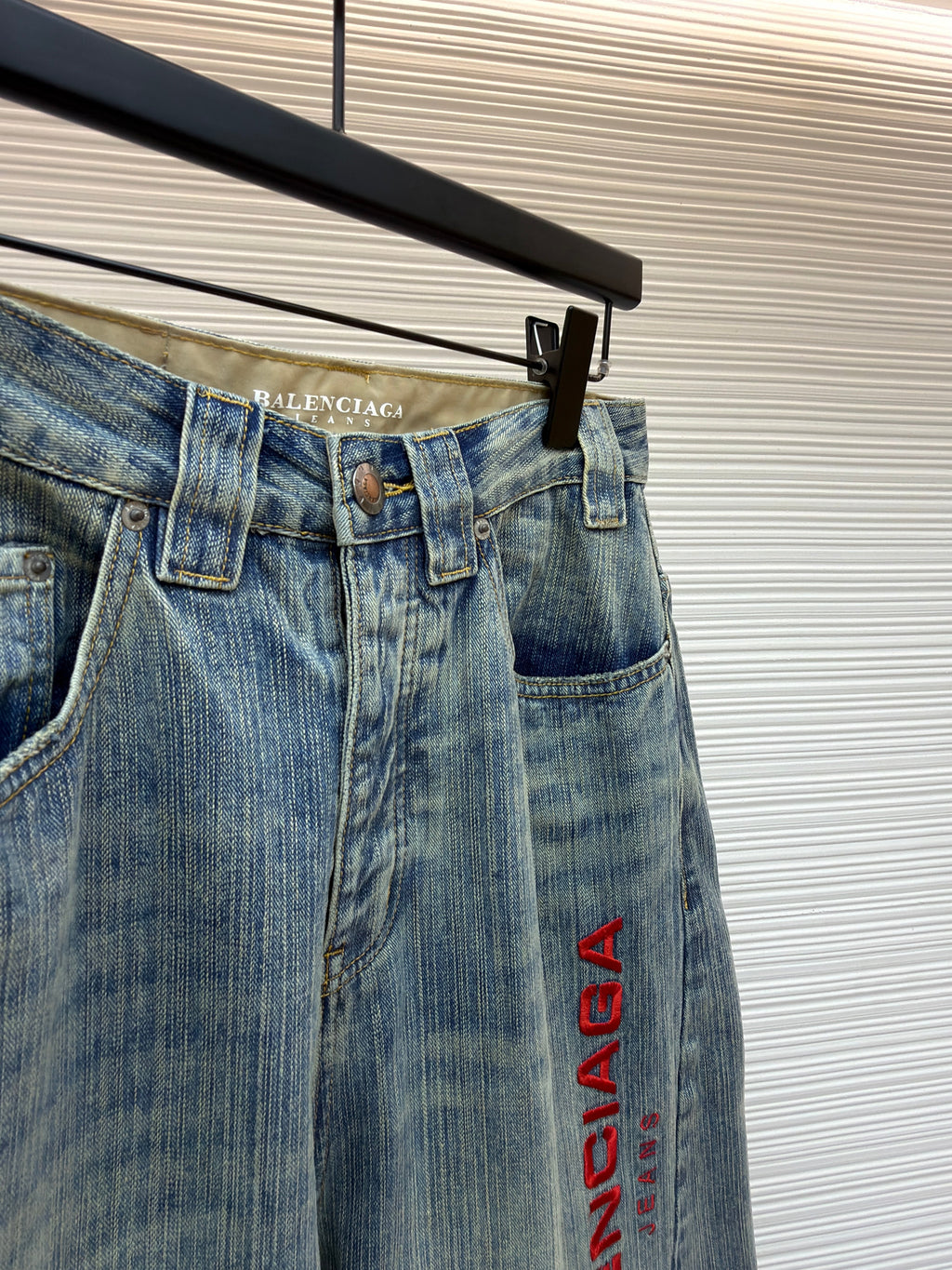 BALENCIAGA EMBROIDERED BAGGY JEANS IN DENIM