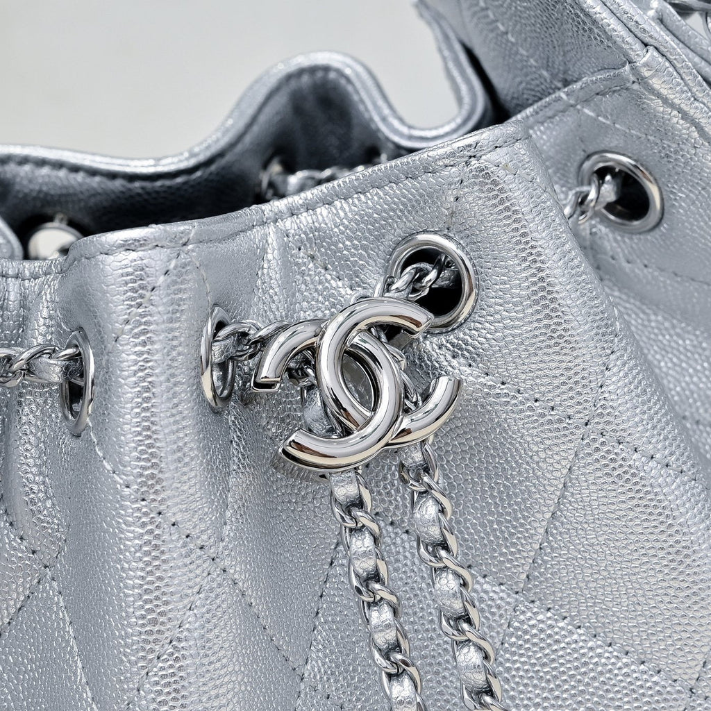 CC 25 HANDBAG IN SILVER-TONE 22 CALFSKIN SILVER HARDWARE