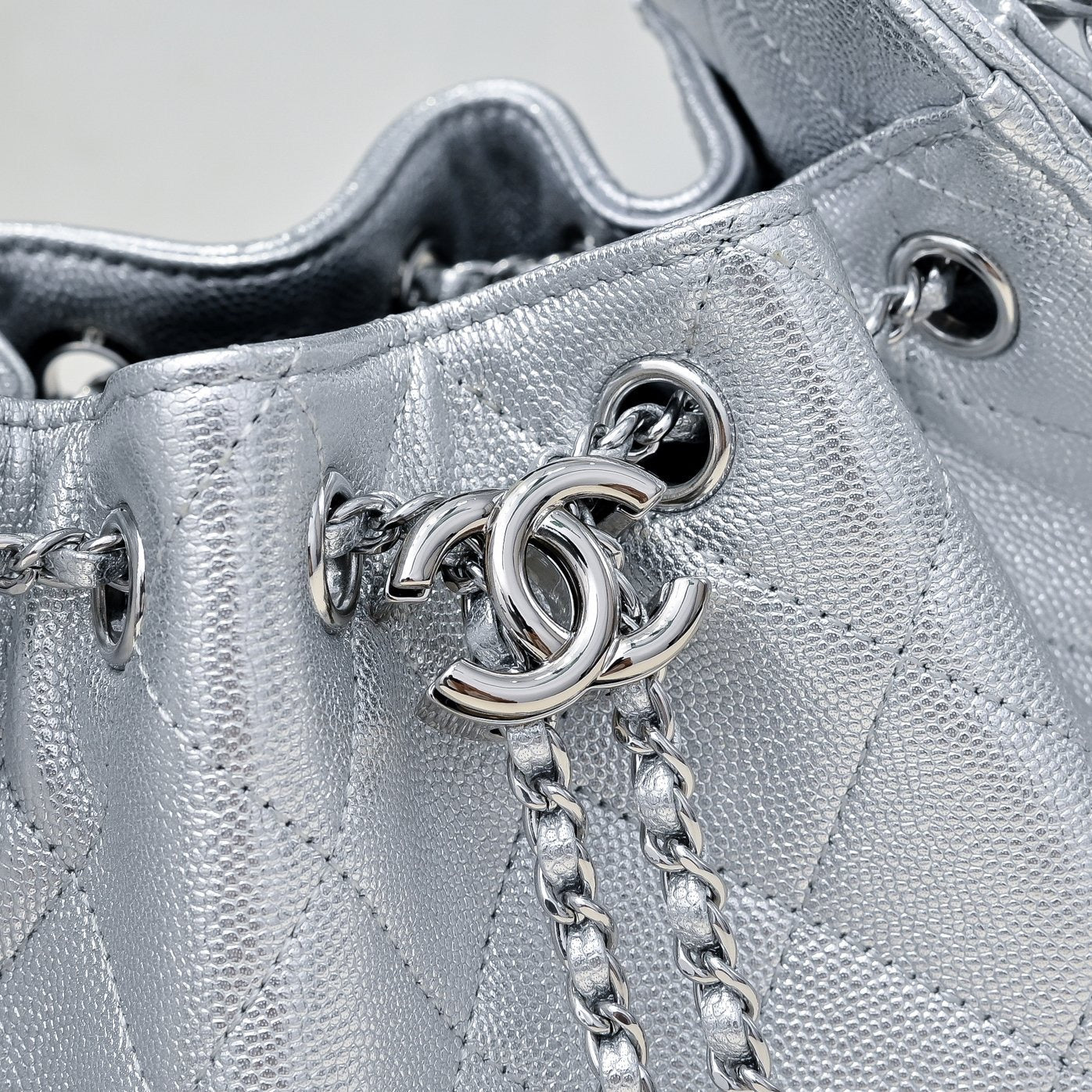 CC 25 HANDBAG IN SILVER-TONE 22 CALFSKIN SILVER HARDWARE