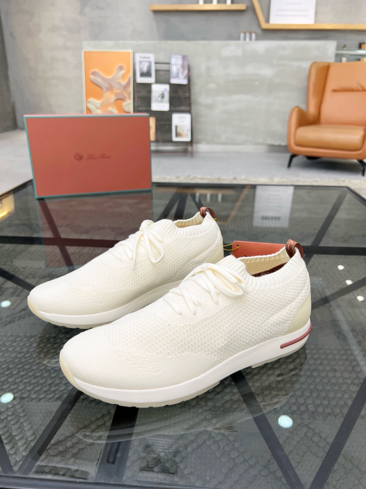 LP FLEXY WALK SNEAKERS IN WHITE MESH