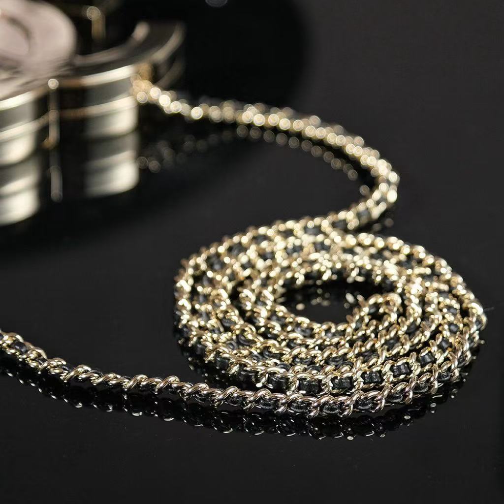CC CLASSIC BAG CHAIN IN GOLD METAL