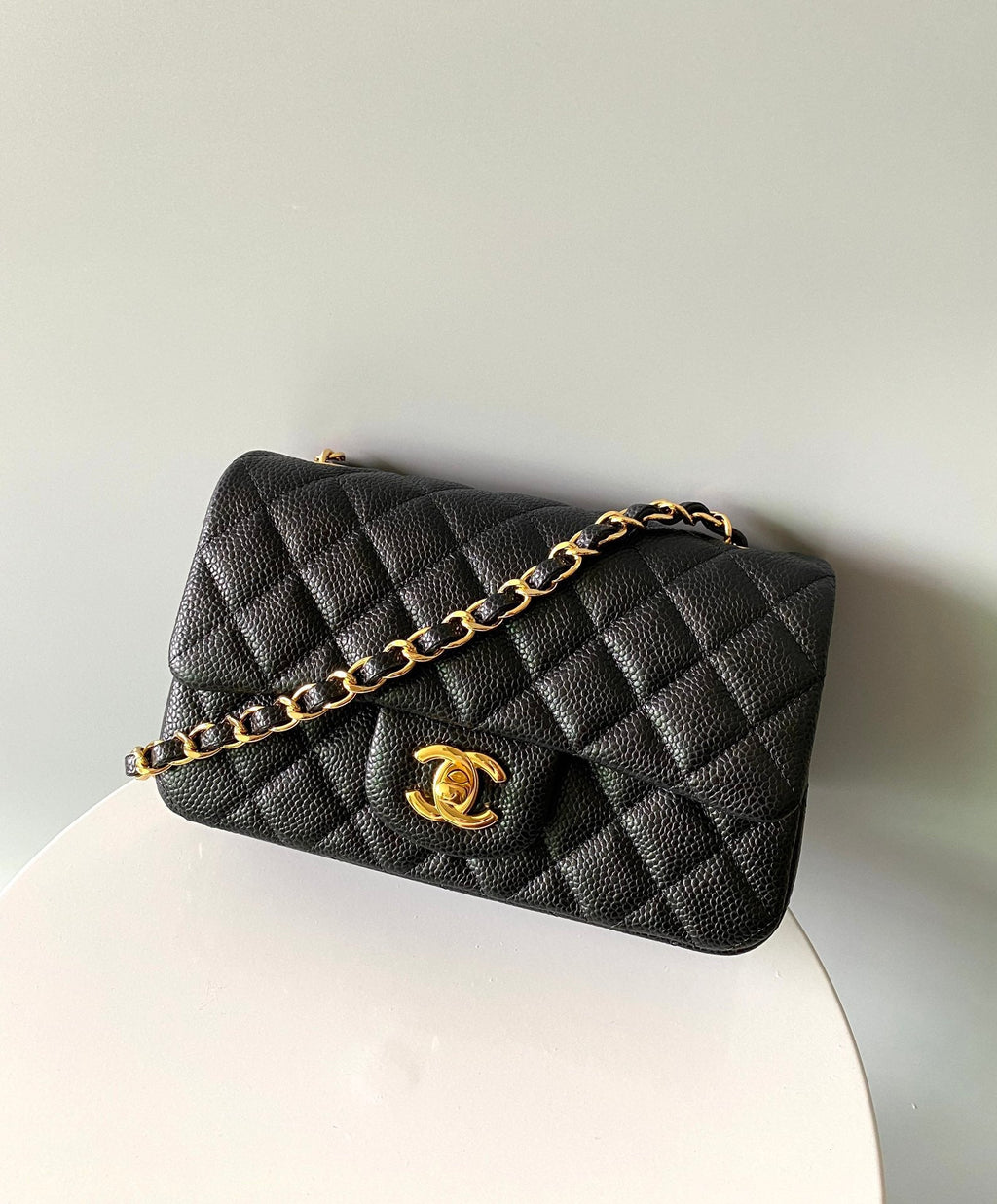 CHANEL 25S FLAP BAG 20 IN DEEP BLACK CAVIAR CALFSKIN WITH GOLD HARDWARE