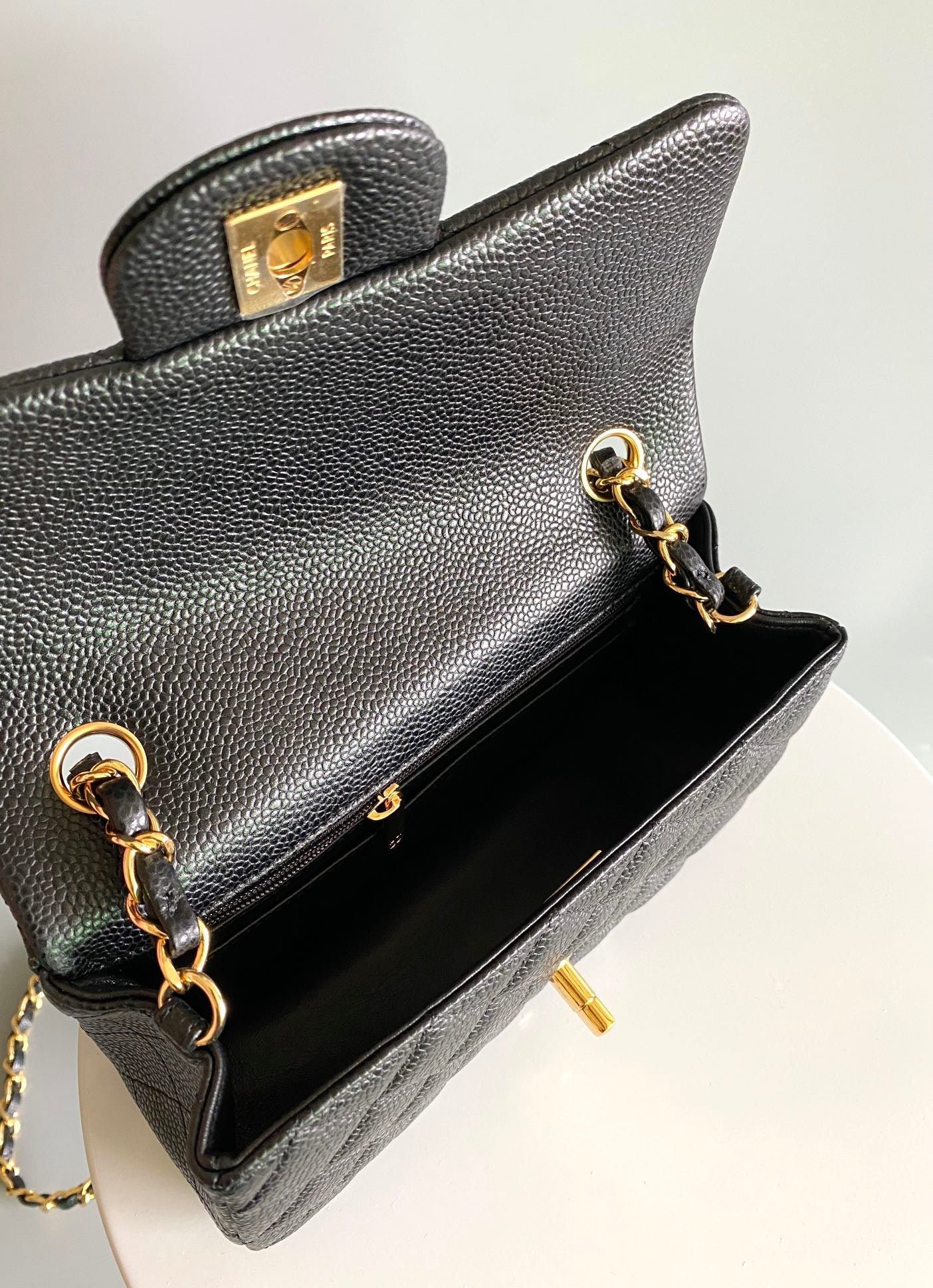 CHANEL 25S FLAP BAG 20 IN DEEP BLACK CAVIAR CALFSKIN WITH GOLD HARDWARE