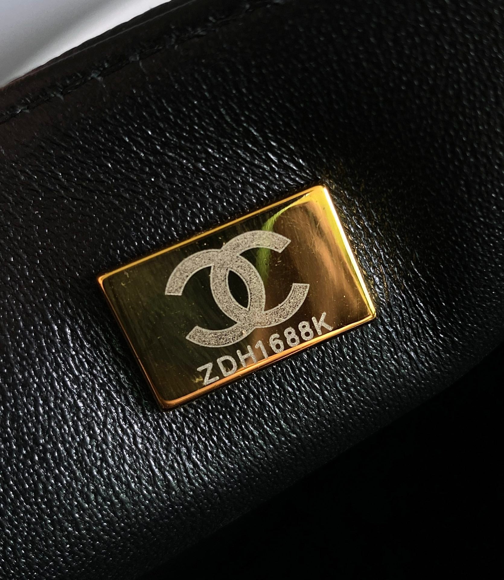 CHANEL 25S FLAP BAG 20 IN DEEP BLACK CAVIAR CALFSKIN WITH GOLD HARDWARE