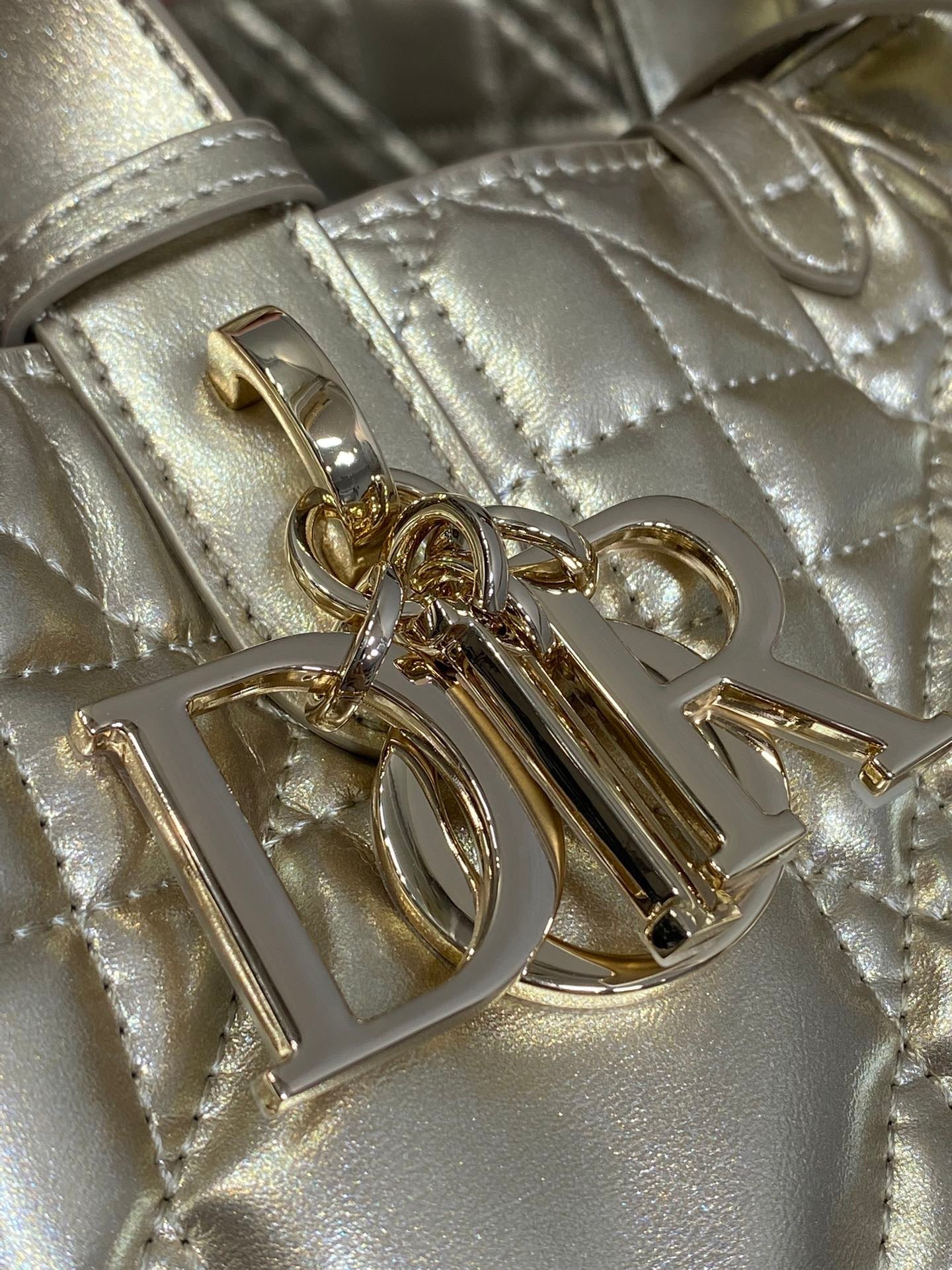 DIOR TOUJOURS TOTE BAG 28 IN GOLD METALLIC CALFSKIN