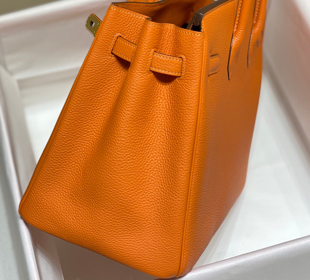 HERMES BIRKIN 35 IN LIGHT ORANGE TOGO LEATHER  GOLD HARDWARE