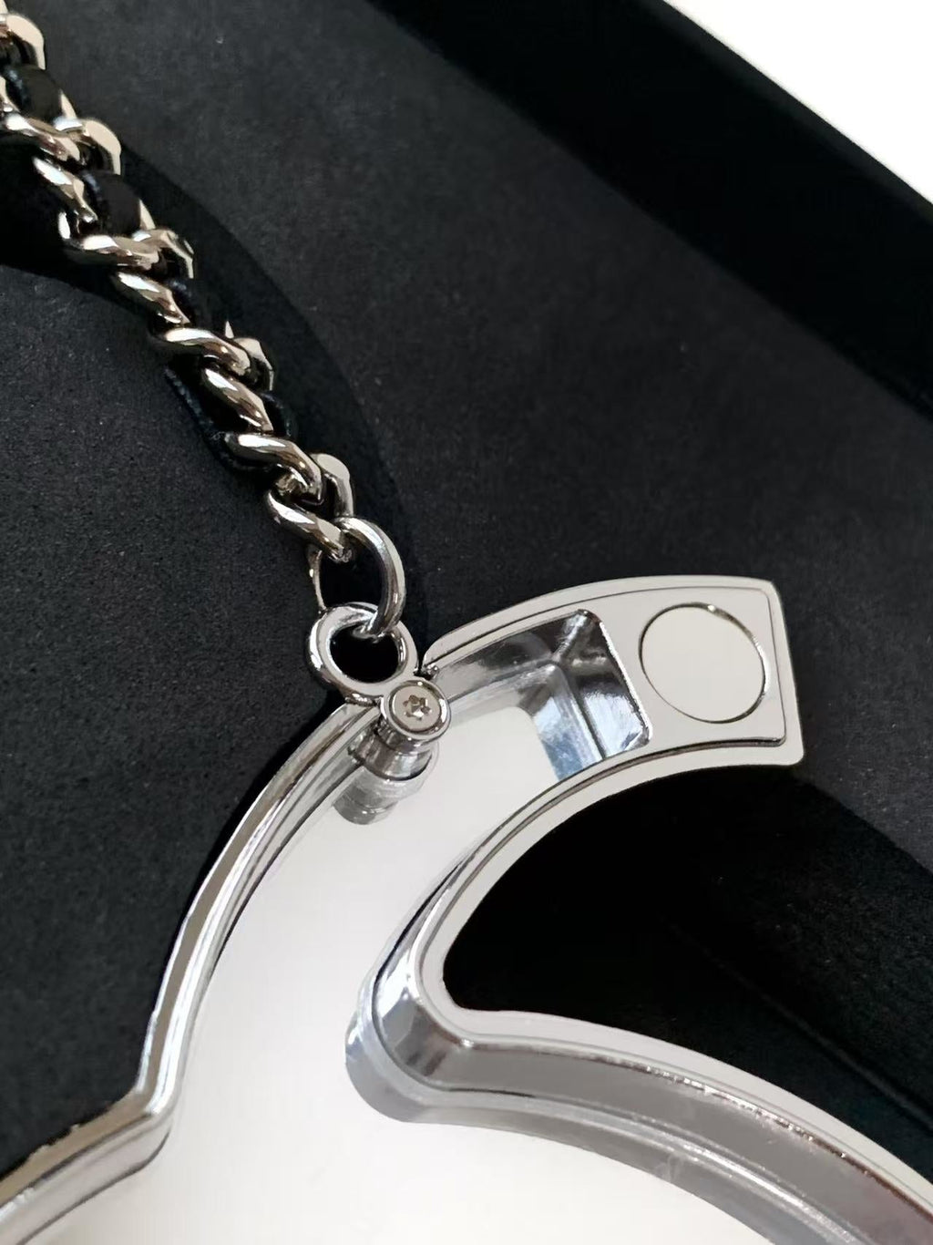 CC CLASSIC BAG CHAIN IN SILVER METAL
