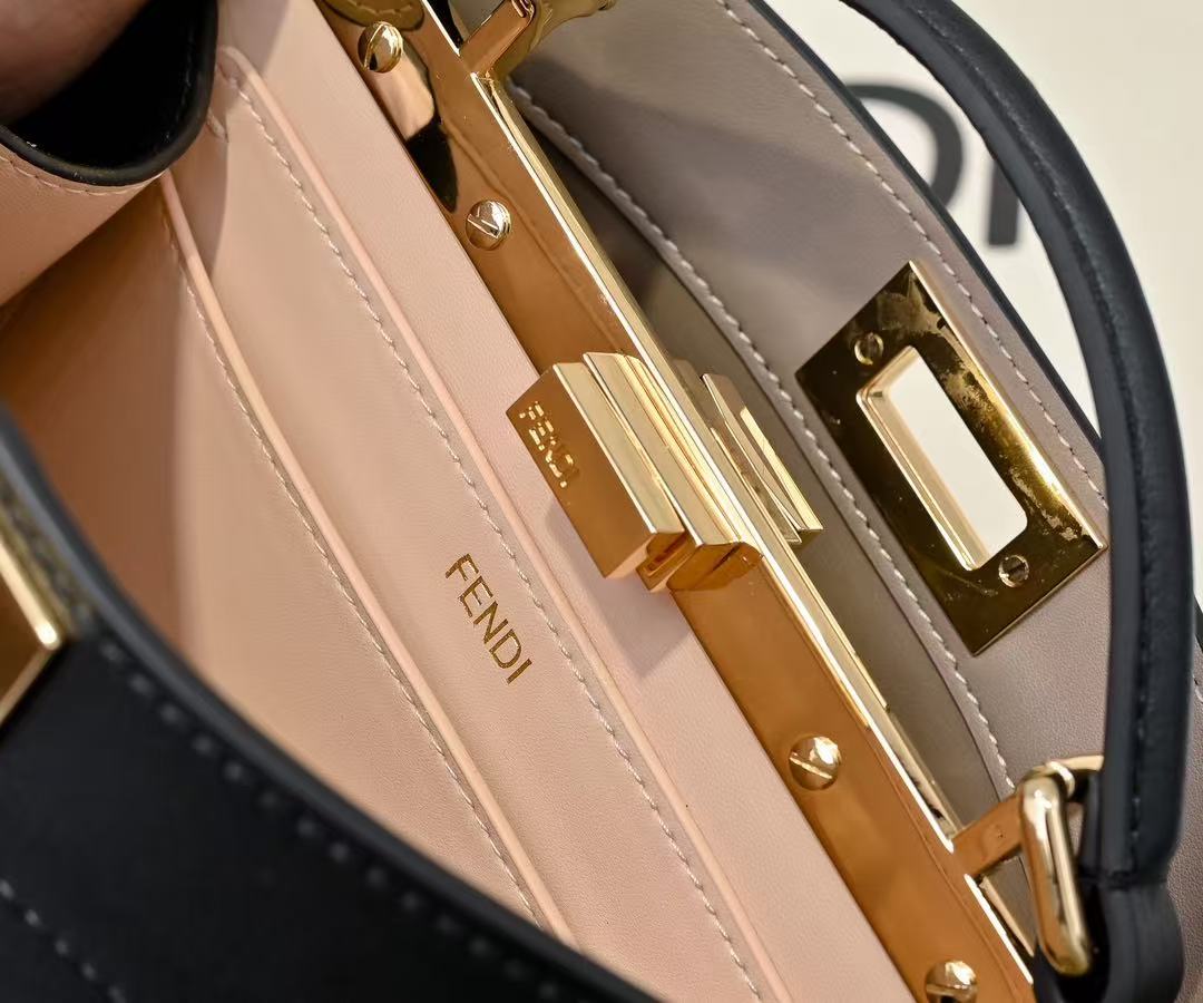 PEEKABOO ISEEU PETITE 27 BAG IN BLACK CALFSKIN GOLD HARDWARE
