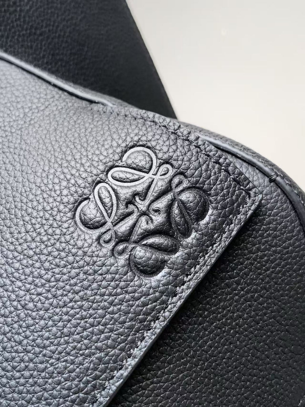 LOEWE SMALL PUZZLE BUMBAG 24 IN BLACK GRAINED CALFSKIN