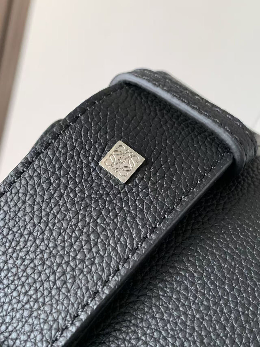 LOEWE SMALL PUZZLE BUMBAG 24 IN BLACK GRAINED CALFSKIN