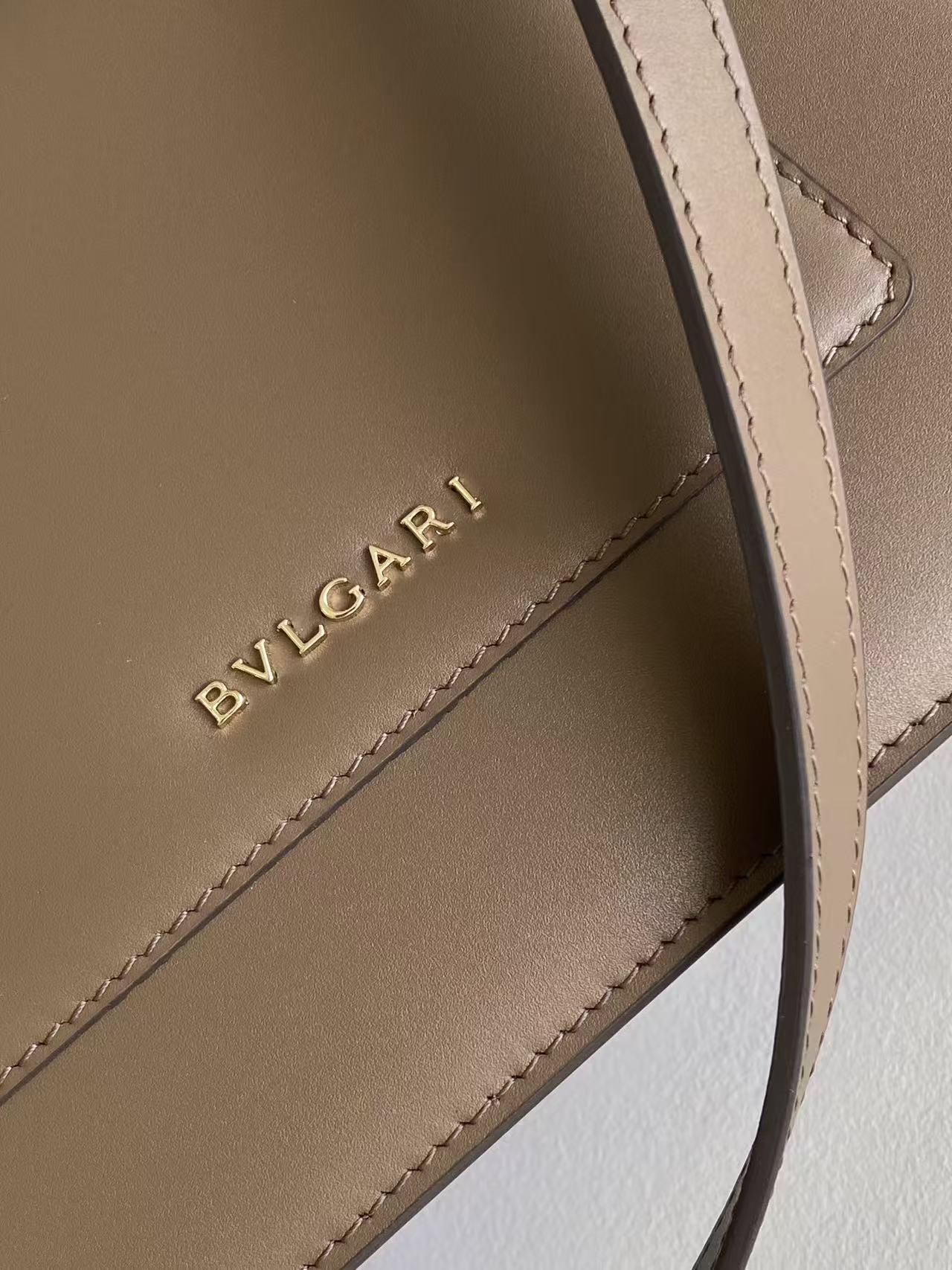 BULGARI SERPENTI FOREVER TOP 20 HANDLE BAG IN BROWN CALFSKIN GOLD HARDWARE
