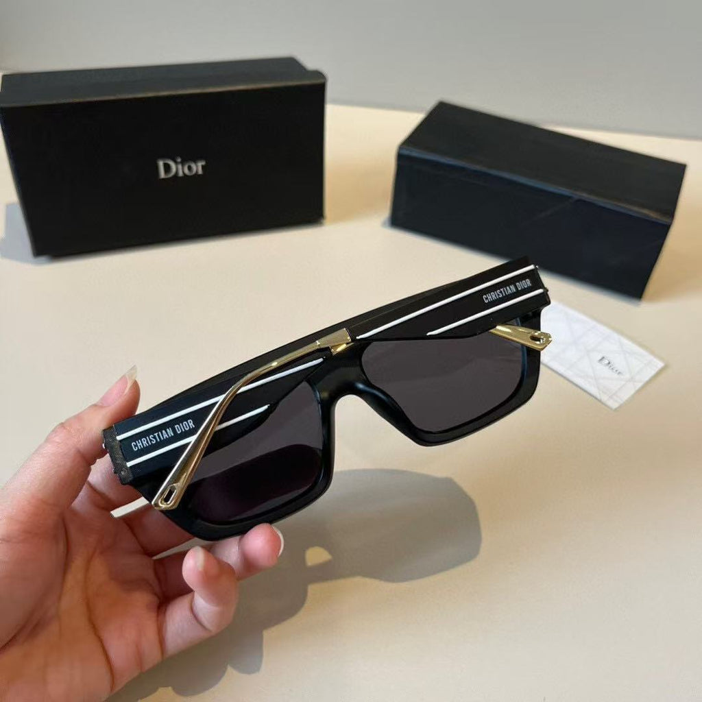 DIOR SUNGLASS IN BLACK ACETATE 562523