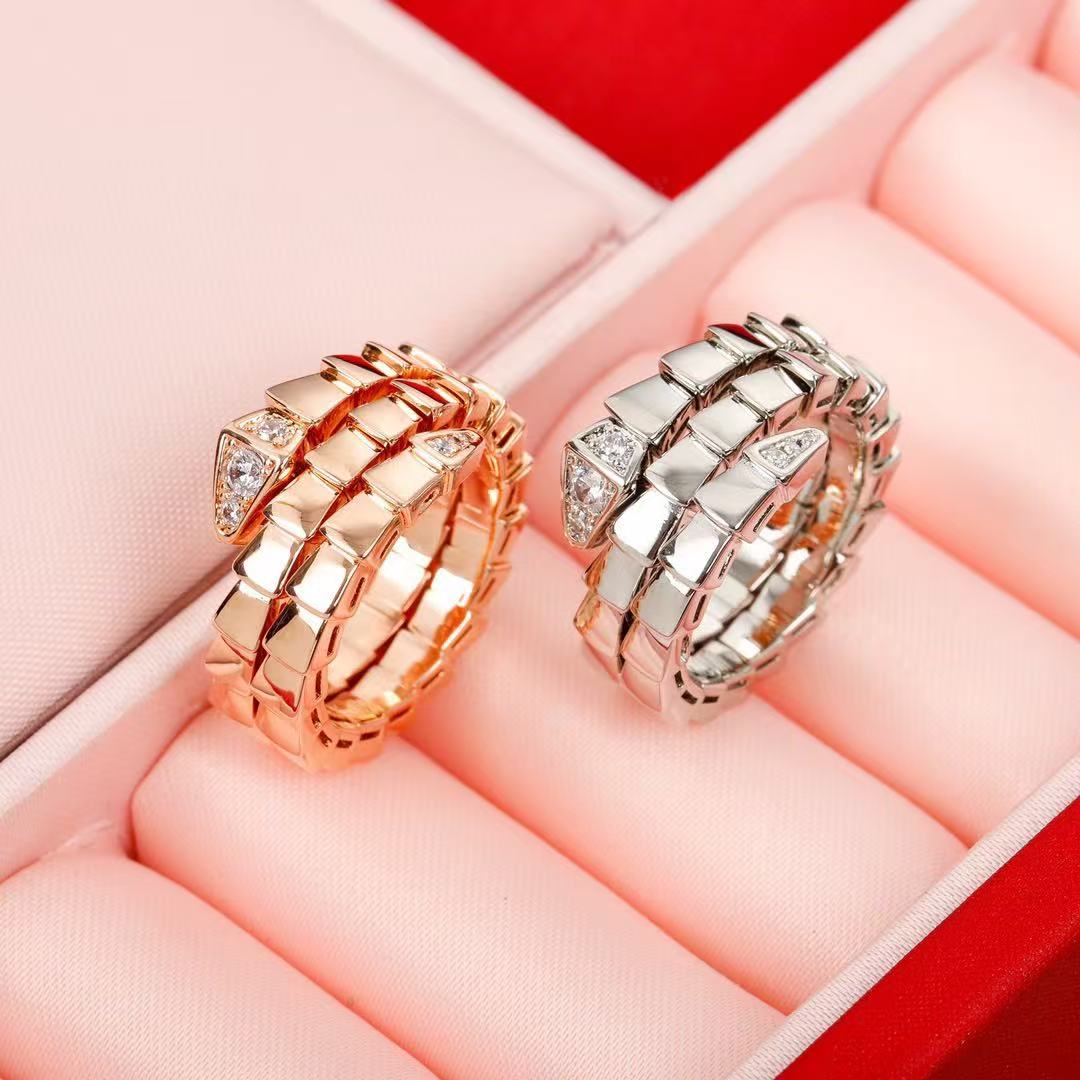 SERPENTS DOUBLE ROW DIAMOND RING