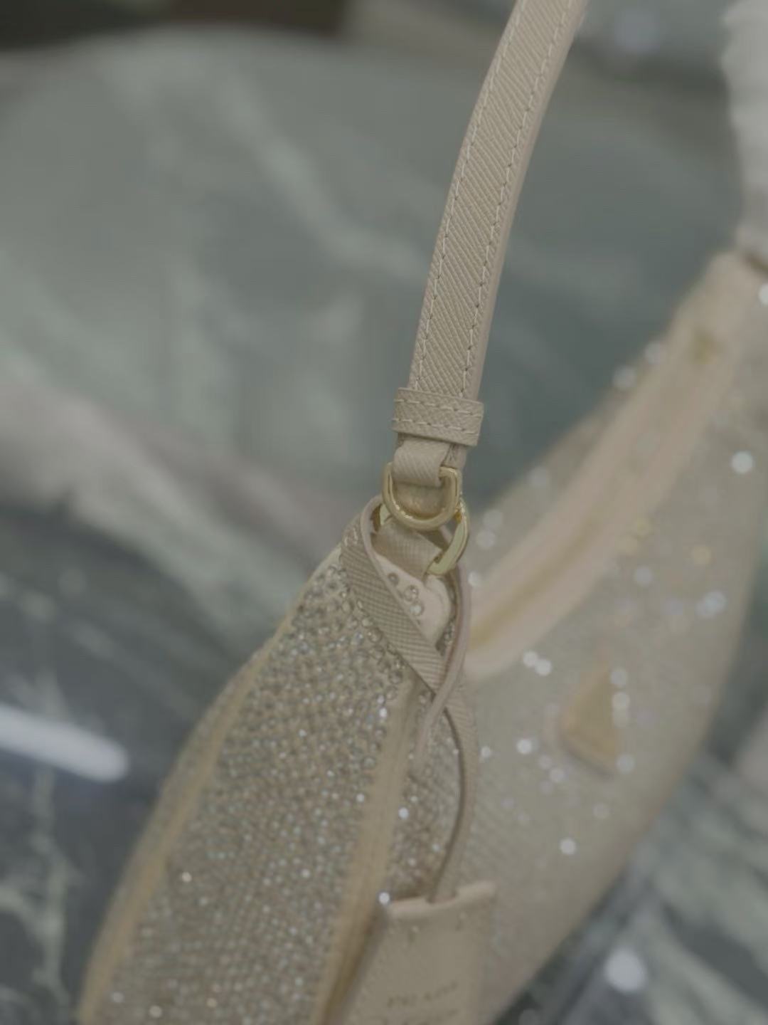 PRADA RE-EDITION 22 BAG IN BEIGE STUDDED CRYSTAL