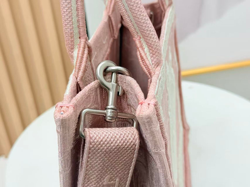 DIOR BOOK TOTE BAG 36 IN PINK COLORWAY WITH AN OVAL EMBROIDERED LOGO EMBLEM
