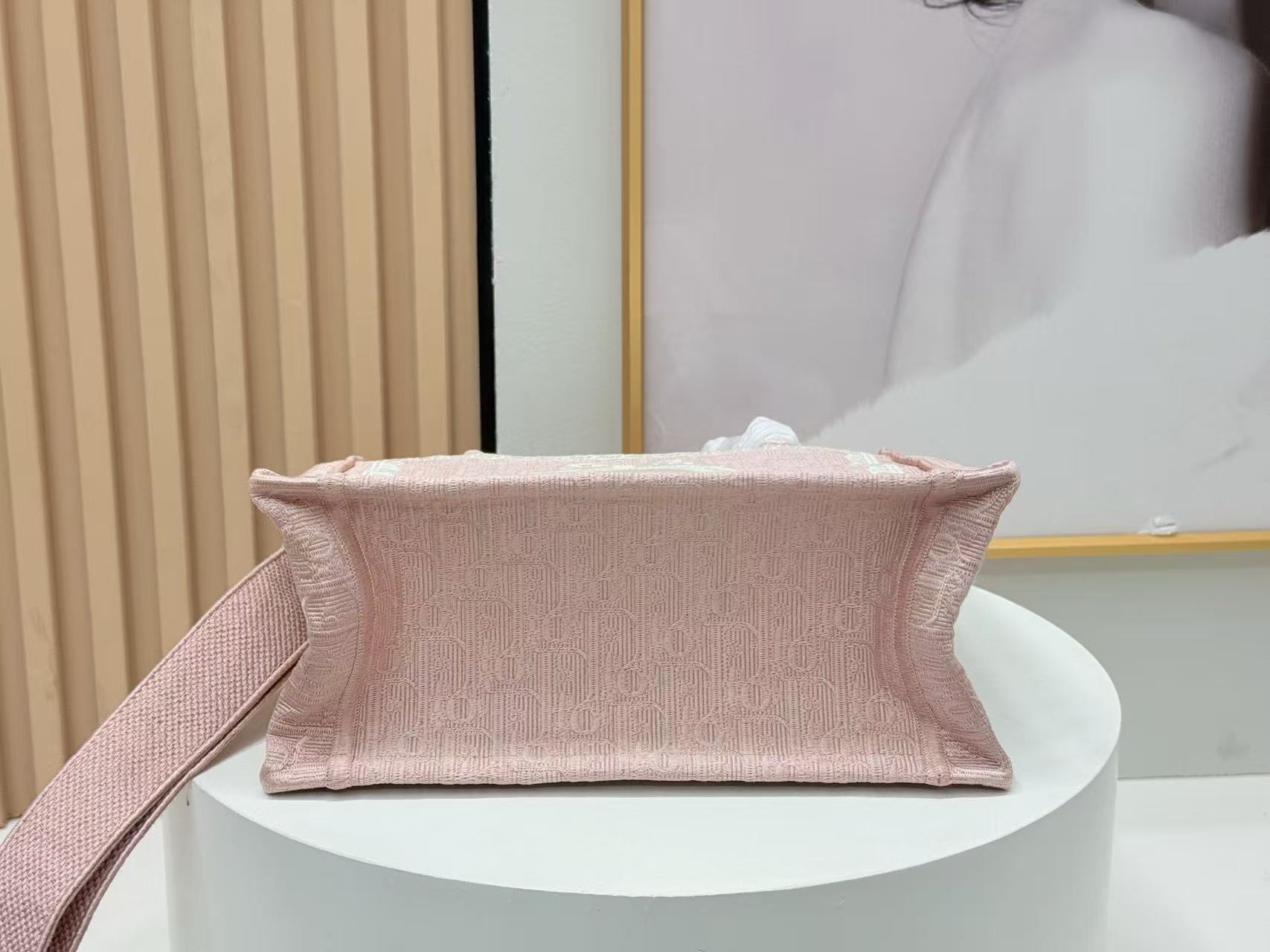 DIOR BOOK TOTE BAG 36 IN PINK COLORWAY WITH AN OVAL EMBROIDERED LOGO EMBLEM