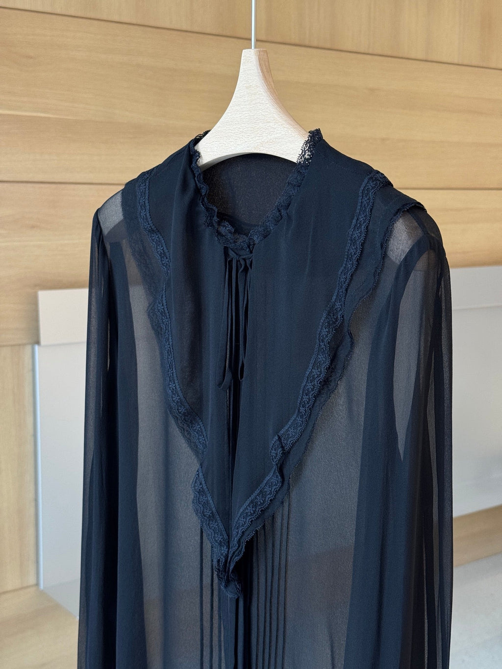 CHLOE RUFFLED LACE-TRIMMED COLLAR SILK-CHIFFON BLOUSE IN BLACK