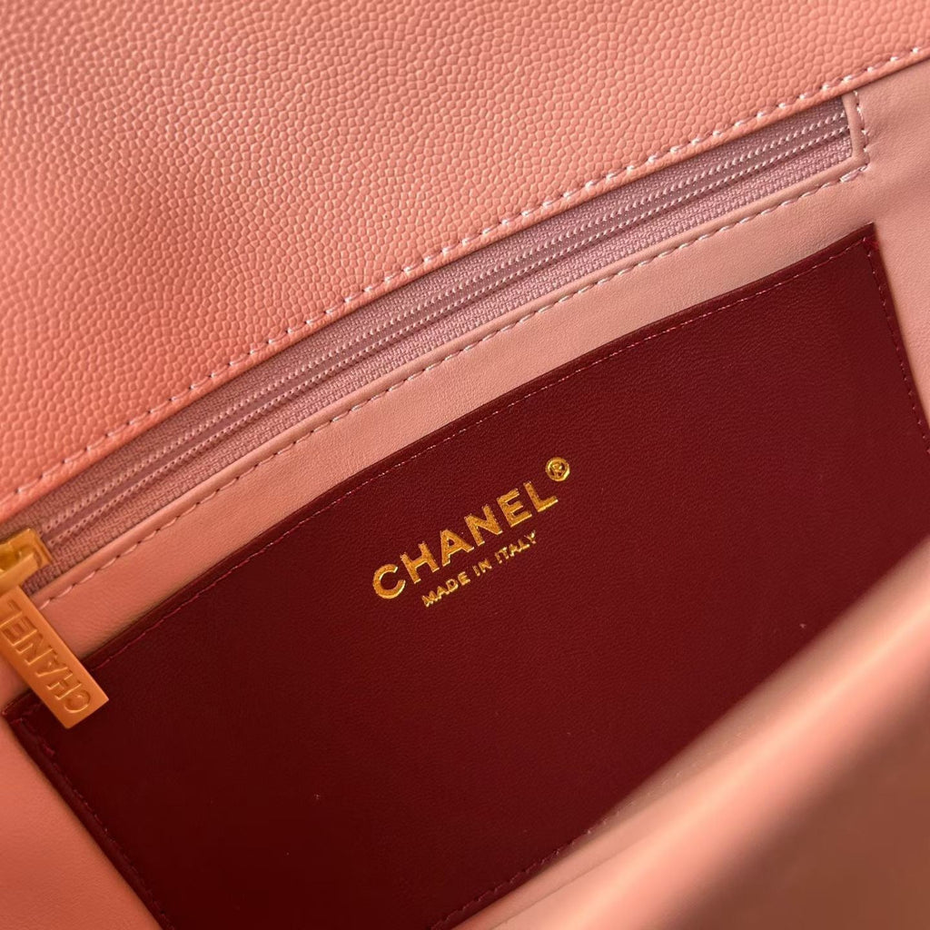 CHANEL SMALL FLAP BAG 22 IN PINK GRAINED CALFSKIN GOLD HARDWARE