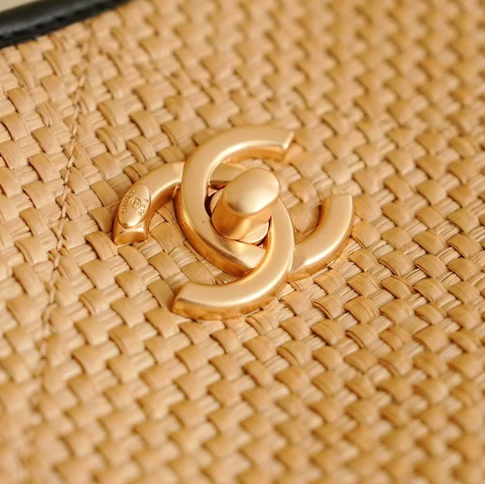 CHANEL MAXI SHOPPING BAG 47 IN BRAIDED RAFFIA GOLD HARDWARE
