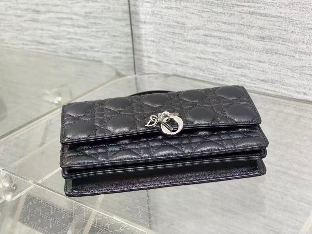 DIOR 26S LADY DIOR BAG 21 IN BLACK CALFSKIN