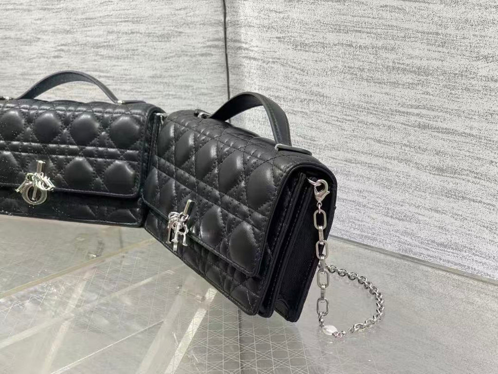 DIOR 26S LADY DIOR BAG 21 IN BLACK CALFSKIN