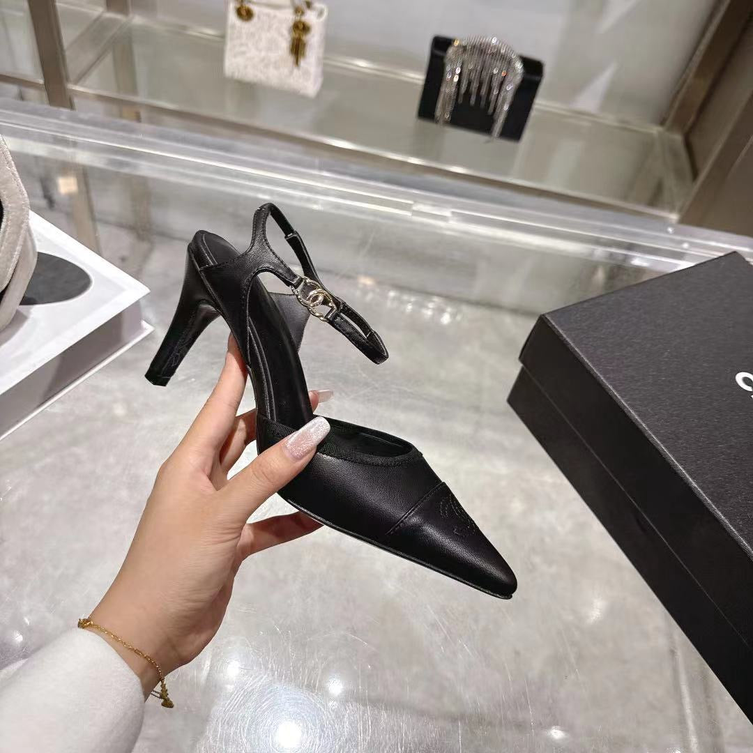 CHANEL 26S HEEL SLINGBACK EMBOSSED LOGO IN BLACK CALFSKIN