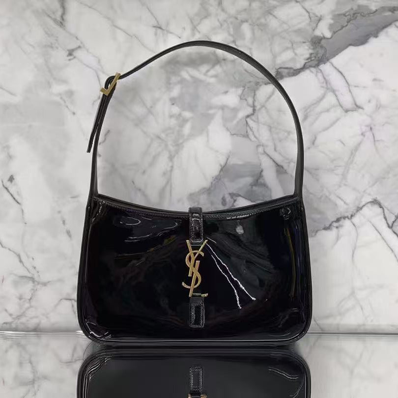 YSL SHOULDER BAG 25 IN BLACK CALFSKIN GOLD HARDWARE