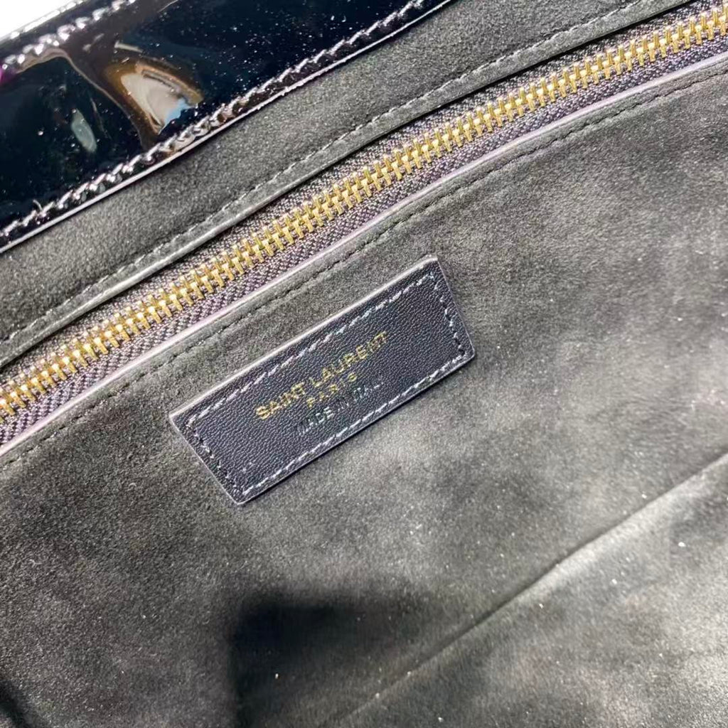YSL SHOULDER BAG 25 IN BLACK CALFSKIN GOLD HARDWARE