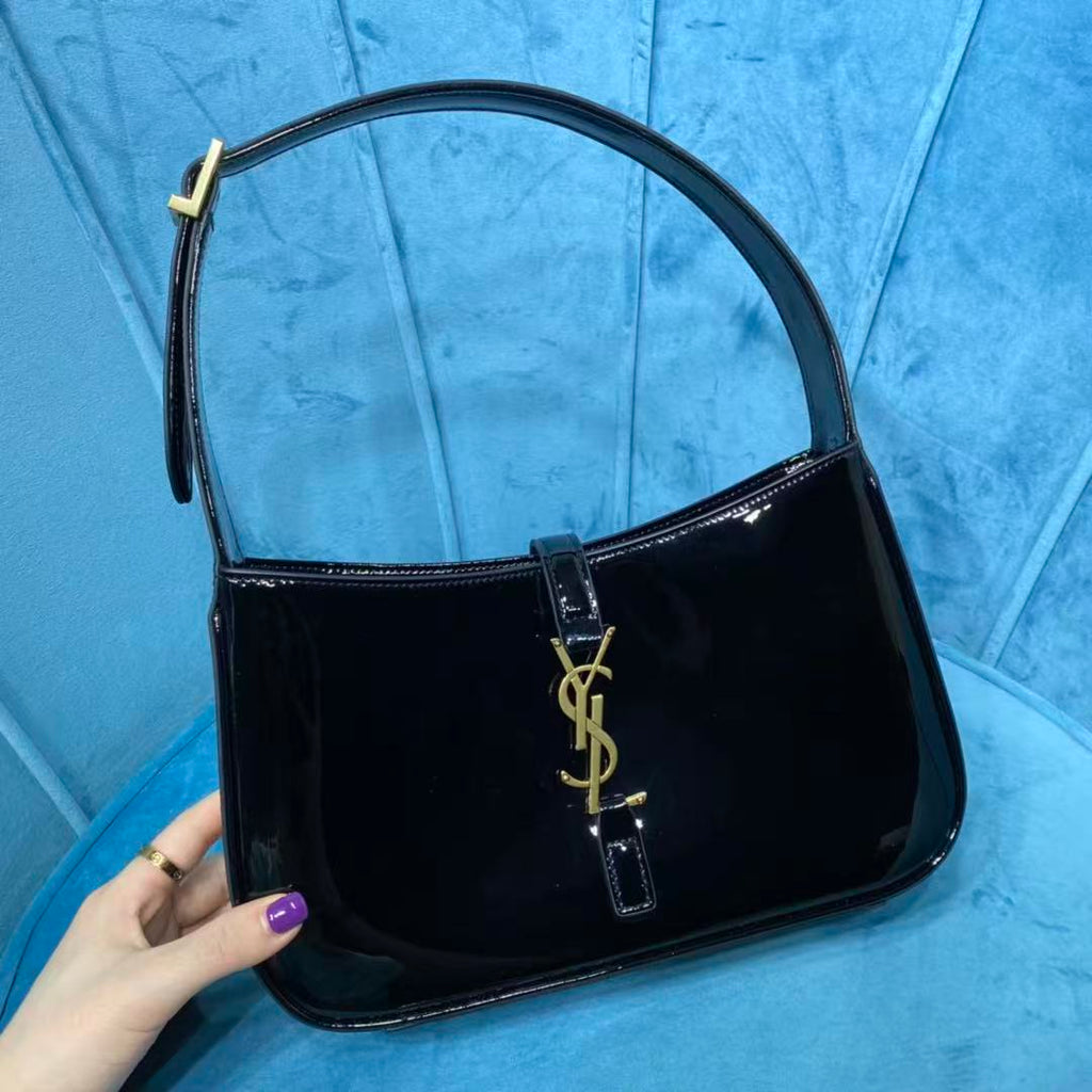 YSL SHOULDER BAG 25 IN BLACK CALFSKIN GOLD HARDWARE