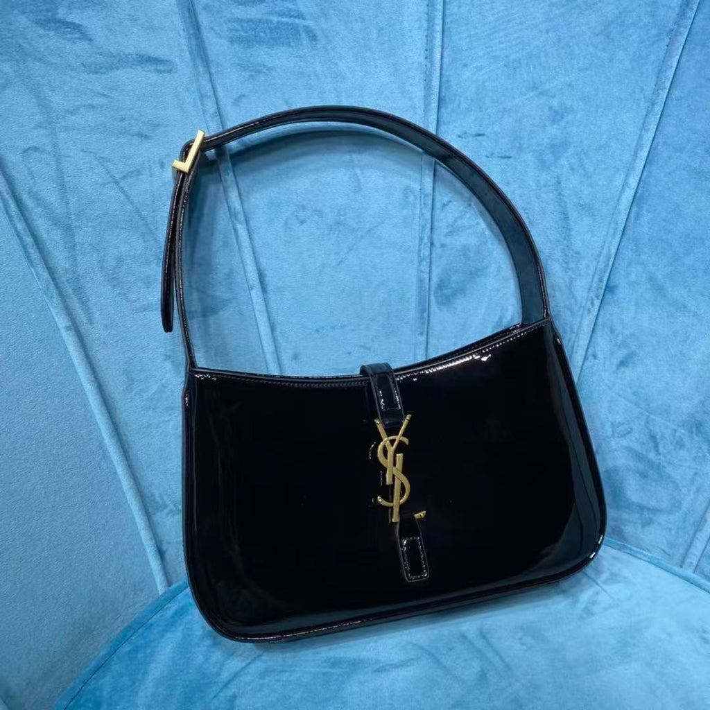 YSL SHOULDER BAG 25 IN BLACK CALFSKIN GOLD HARDWARE