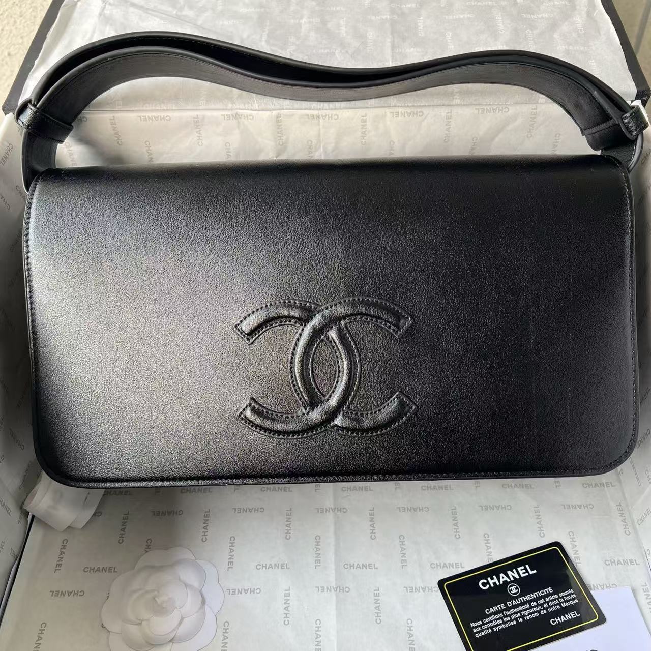 CHANEL 26S MESSENGER BAG MATTHIEU BLAZY IN BLACK LAMBSKIN