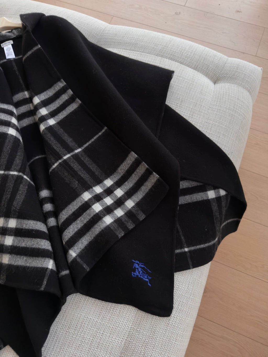 BURBERRY 26S DOUBLE-FACED REVERSIBLE CHECK HOODED CAPE IN BLACK