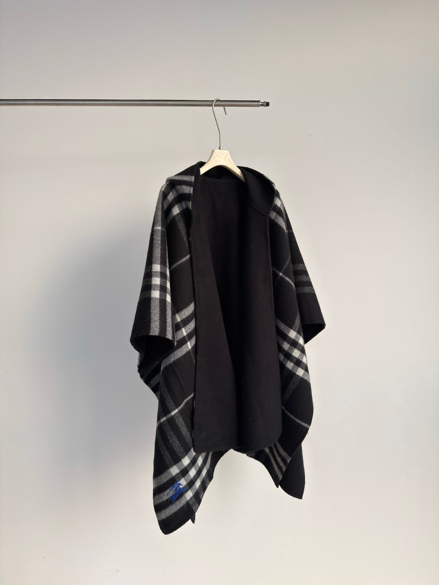 BURBERRY 26S DOUBLE-FACED REVERSIBLE CHECK HOODED CAPE IN BLACK