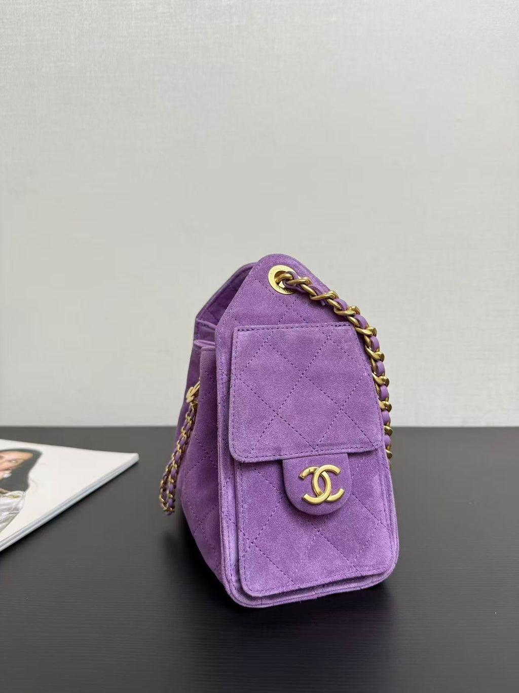 CHANEL 26S HOBO BAG 22 IN PURPLE SUEDE