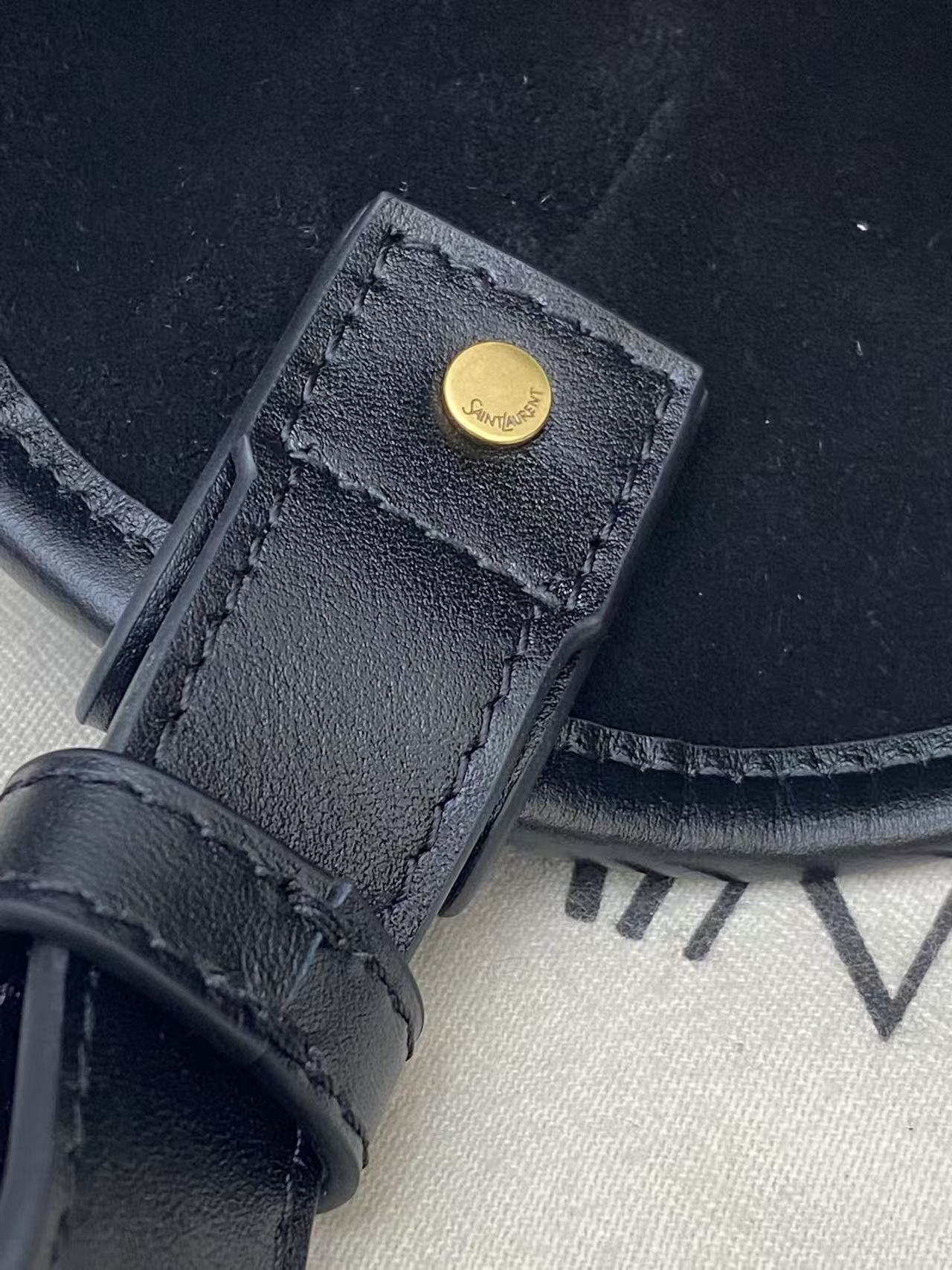 YSL 26S MOMBASA HOBO BAG MEDIUM IN BLACK CALFSKIN