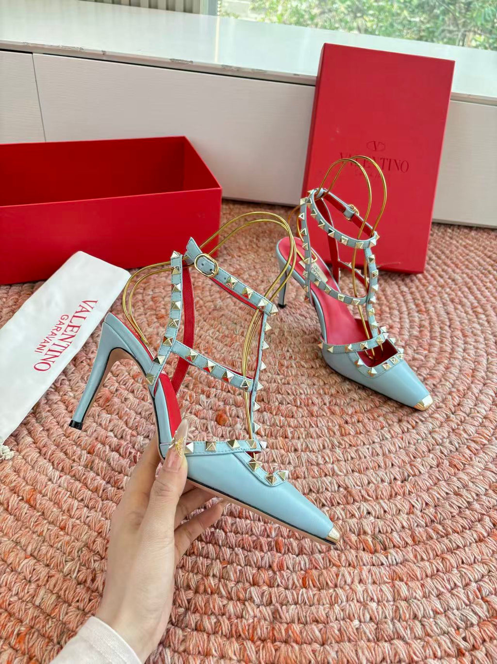 VALENTINO 26S OCKSTUD HEELS IN MINT GREEN CALFSKIN