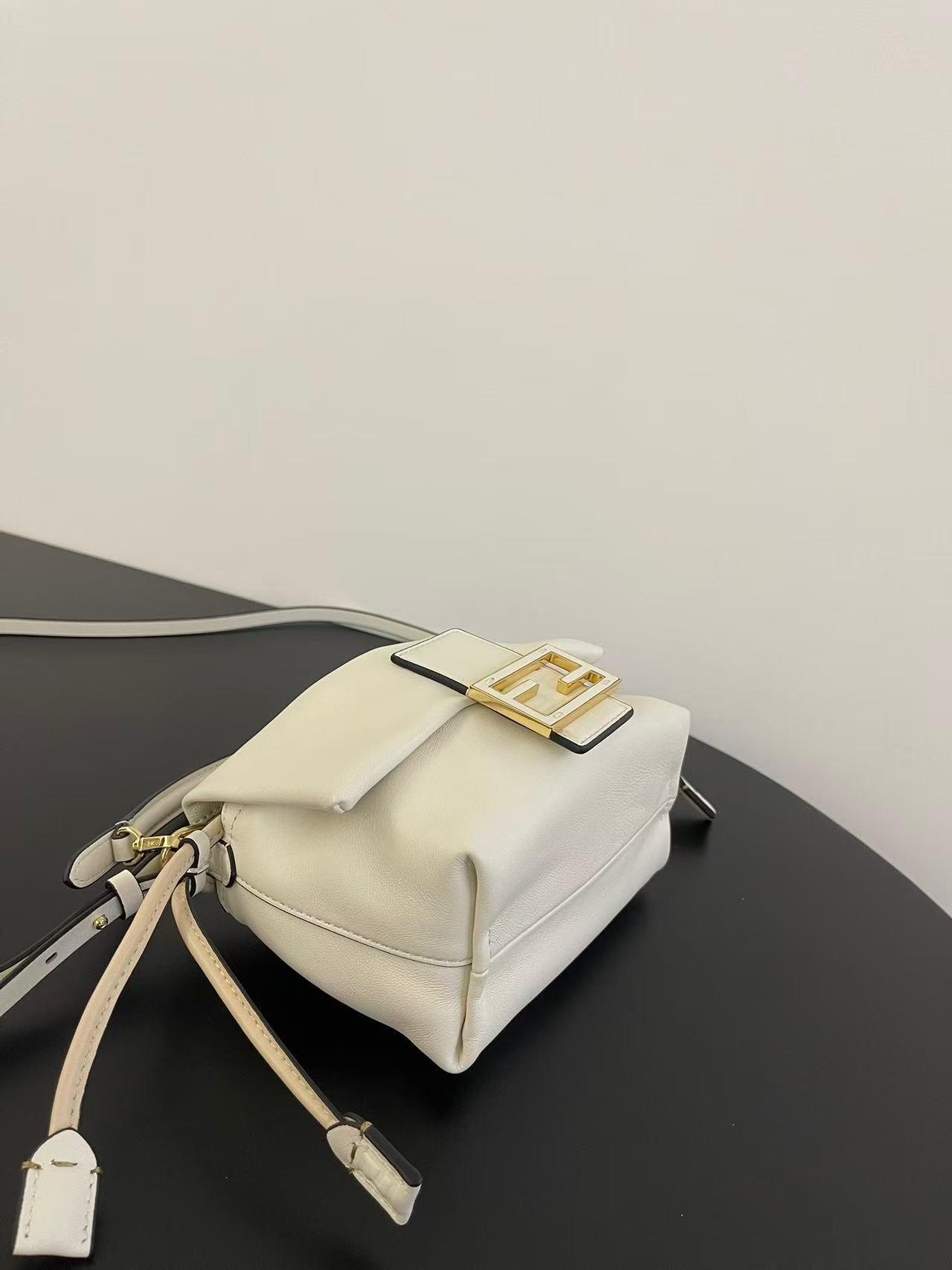 FENDI 26S SMALL MAMMA BAGUETTE BAG 16 IN CREAM WHITE LAMBSKIN