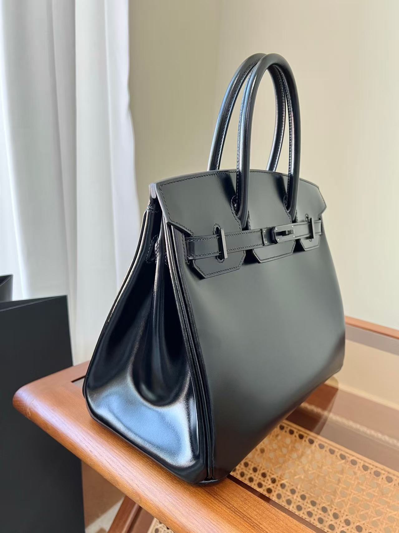 HM 26S BIRKIN BAG 30 IN BLACK CALFSKIN SILVER BUCKLE 14526