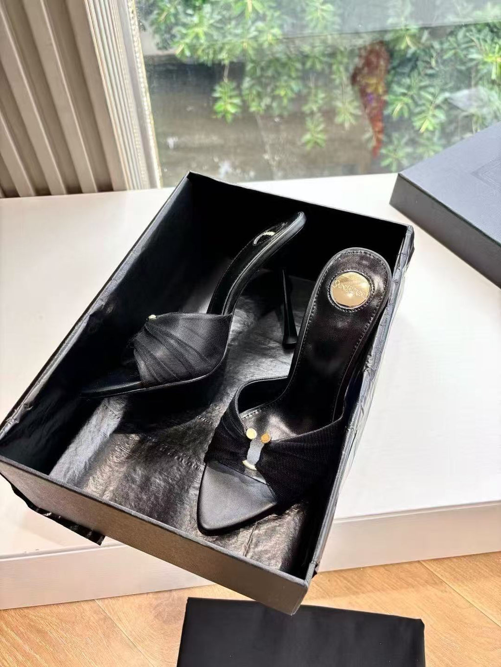 YSL HIGH HEEL 26S 100 MM IN BLACK LAMBSKIN