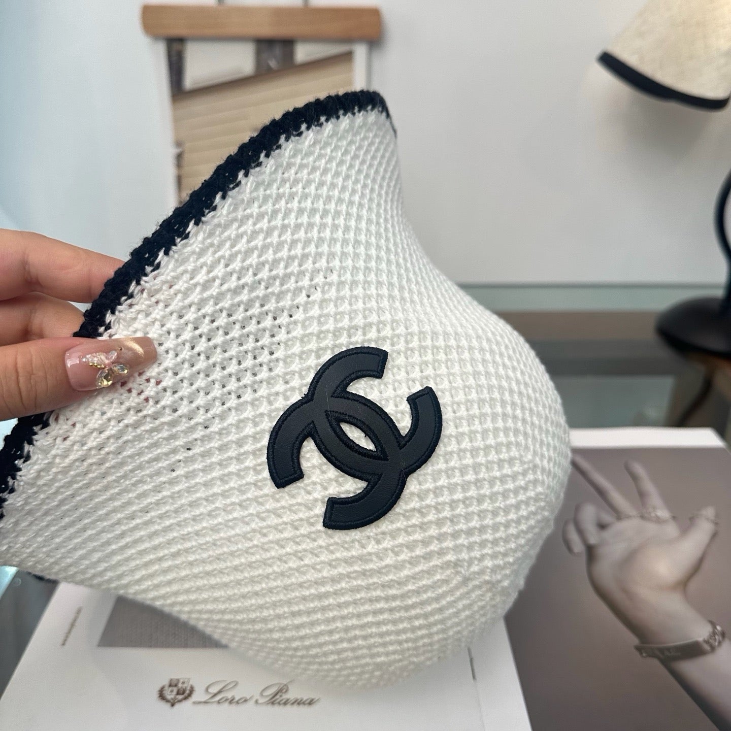 KNITTED BUCKET HAT IVORY 16526