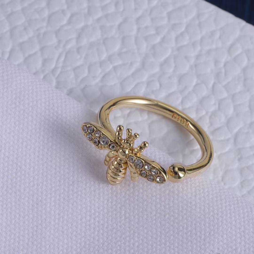 CD LUCKY CHARM RING SET IN METAL WITH SILVER