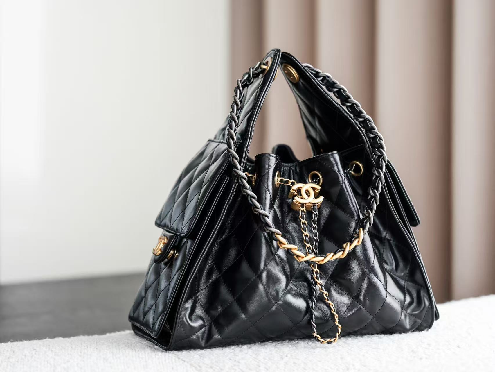 CHANEL 26S HOBO BAG 30 IN BLACK CALFSKIN GOLD HARDWARE 22526