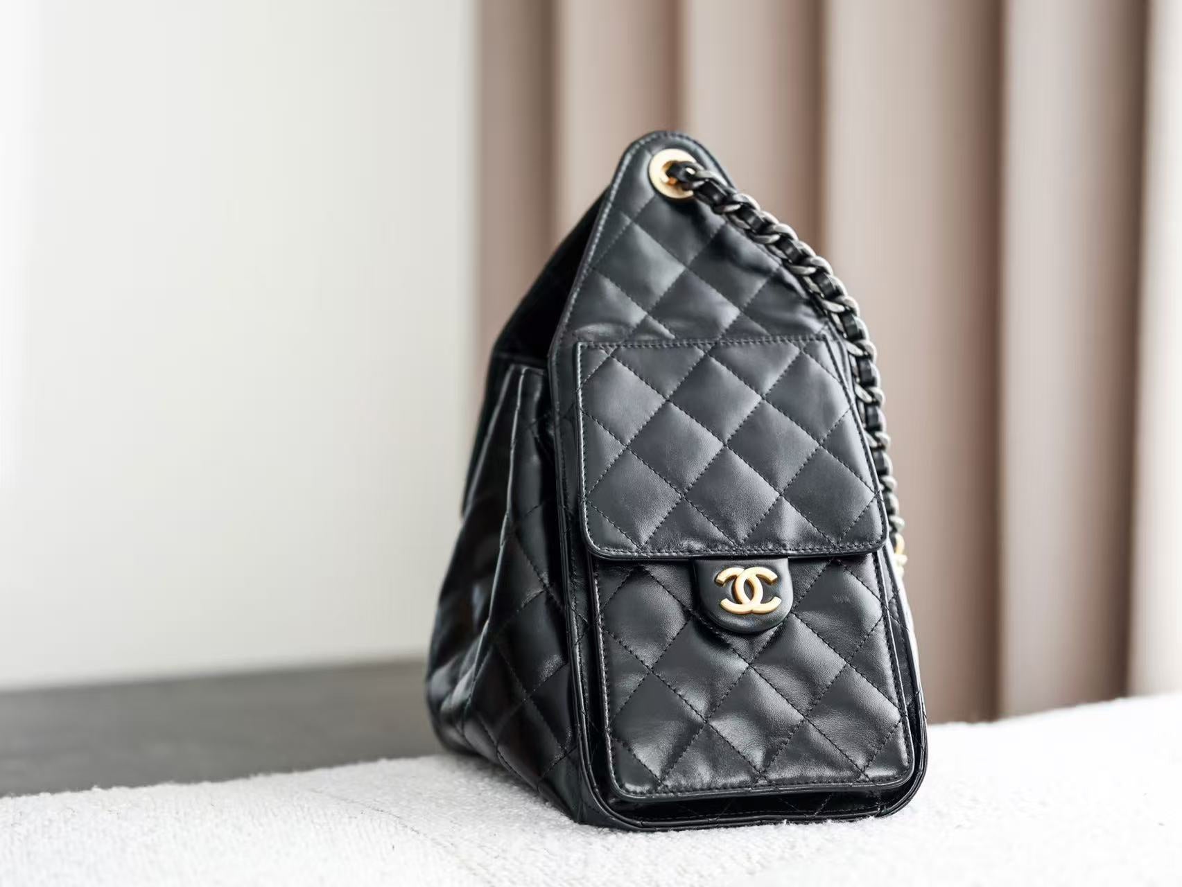 CHANEL 26S HOBO BAG 30 IN BLACK CALFSKIN GOLD HARDWARE 22526
