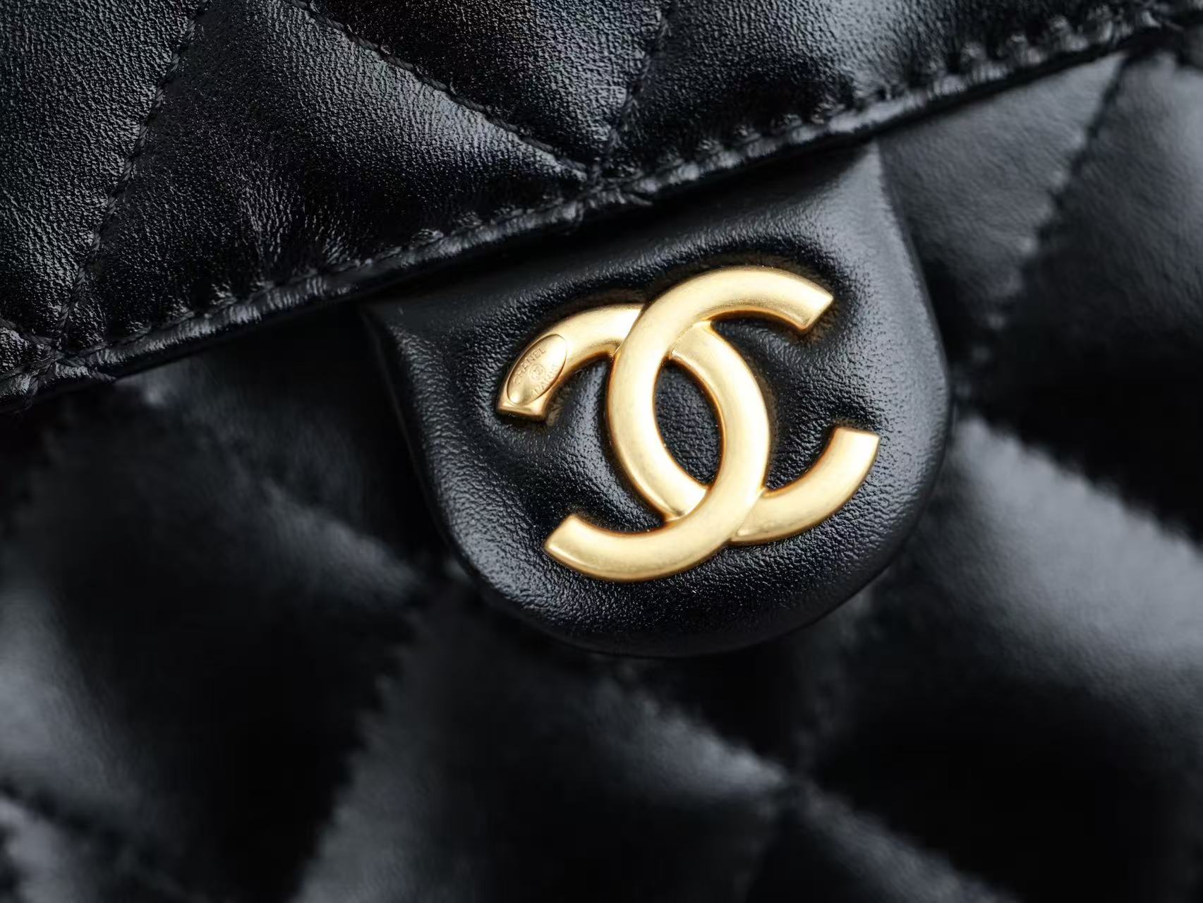 CHANEL 26S HOBO BAG 30 IN BLACK CALFSKIN GOLD HARDWARE 22526