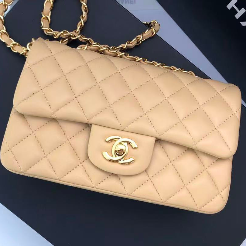 CHANEL 25S FLAP BAG 20 CM IN BEIGE LAMBSKIN GOLD HARDWARE 23526