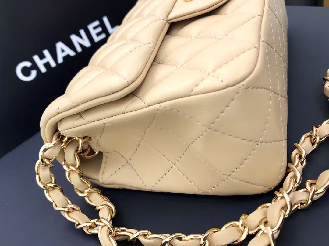 CHANEL 25S FLAP BAG 20 CM IN BEIGE LAMBSKIN GOLD HARDWARE 23526